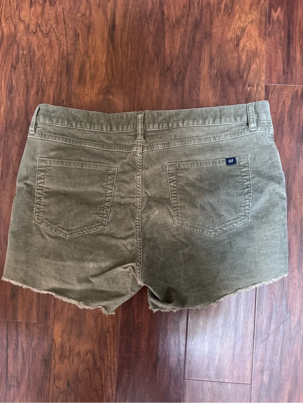 GAP Olive Green Corduroy Frayed Hem Denim Shorts - Picture 4 of 4